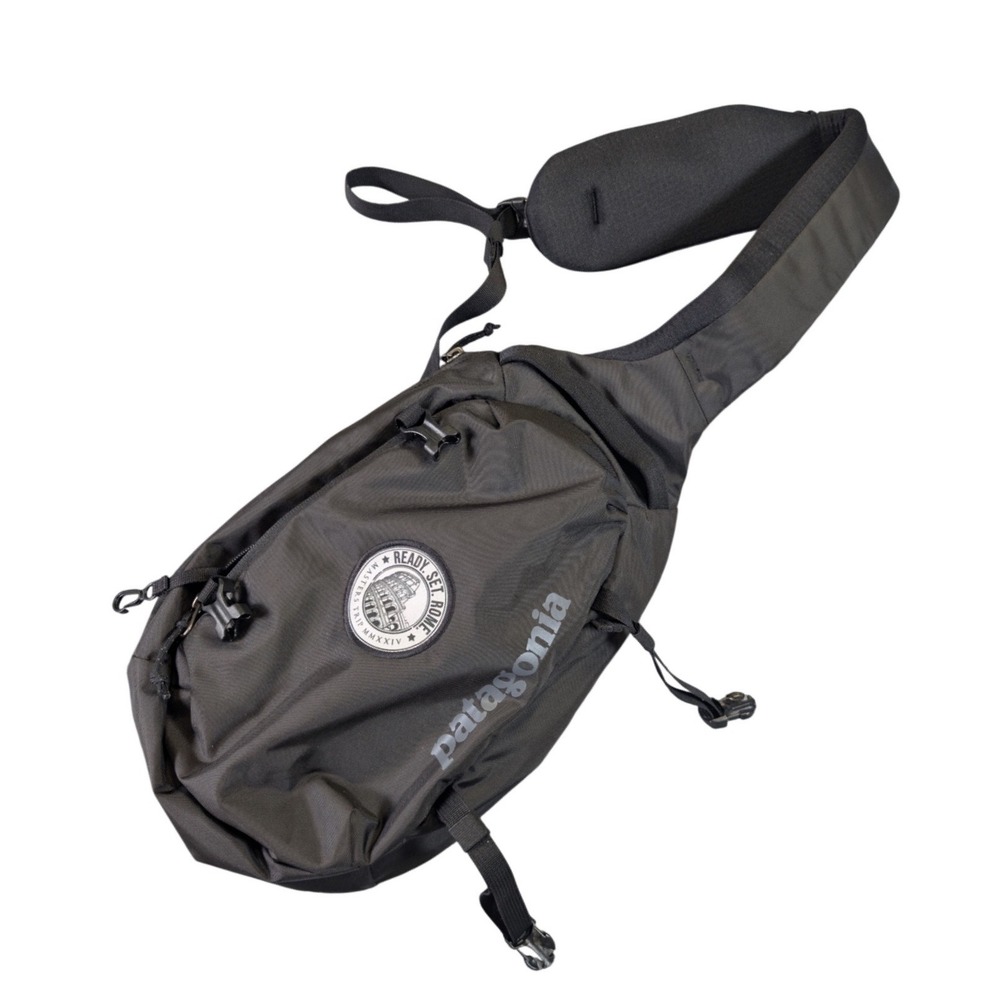 Patagonia Atom Sling 8L Backpack Rome Masters Trip Patch Black Size OS
